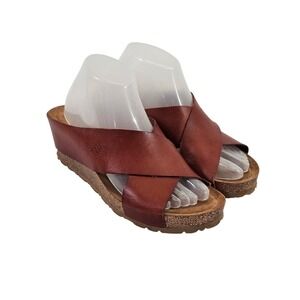 Yokono Made in Spain Brown Leather Criss Cross Wedge Cork Sandals Womens 9 EUC